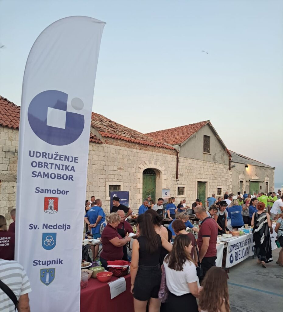 Članovi Udruženja obrtnika Samobor sudjelovali na manifestaciji ENO GASTRO KAŠTELA 2026.